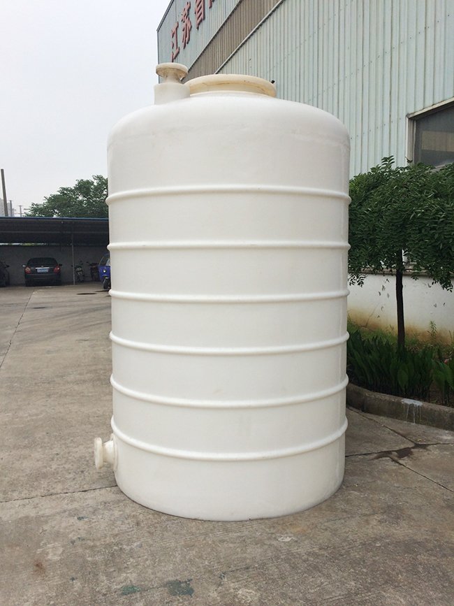 PE储罐抗腐蚀,使用期限长 PE储罐抗腐蚀,使用期限长